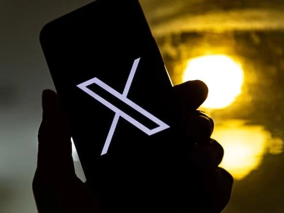 Caída de X, app no disponible, errores técnicos