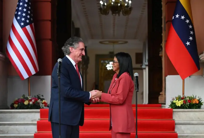 EE UU busca gas venezolano ante escasez