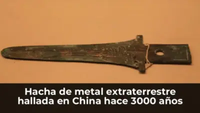Hacha de metal antigua china