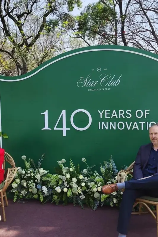 Mercedes-Benz 2026 estrategia innovadora