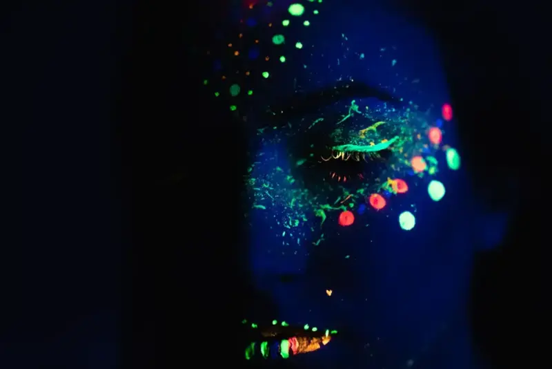 Universo y cuerpo humano conectados