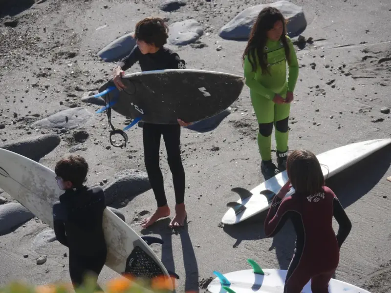 El mar no espera: Los niños y adolescentes de Ensenada se suman a la defensa ambiental