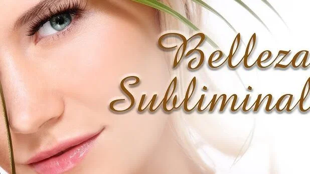 Escuchar subliminales de belleza no te hace más atractiva aunque TikTok diga que sí